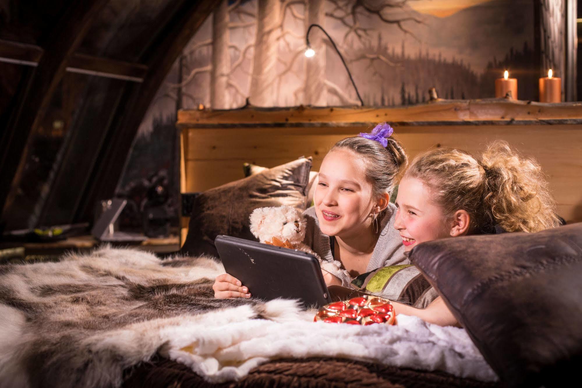 Lapland Northern Lights Hotel Ilveslinna Ranua Exterior foto